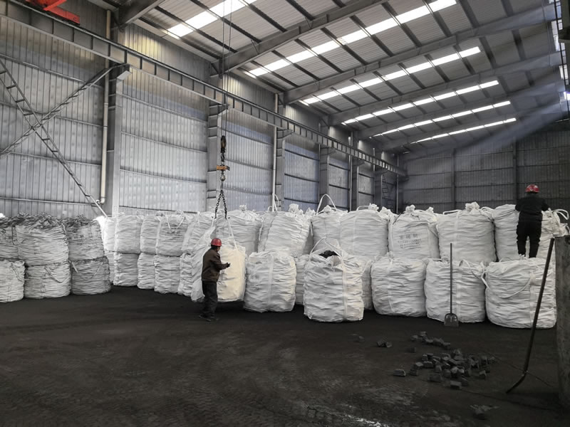 Use of high-standard airtight electrode paste on nickel-iron electric furnaces